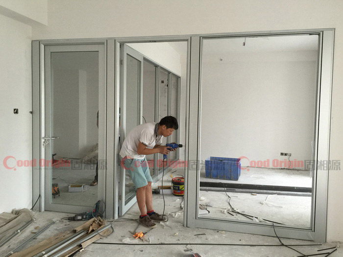 固湘源隔墙案例：世家装饰-施工期